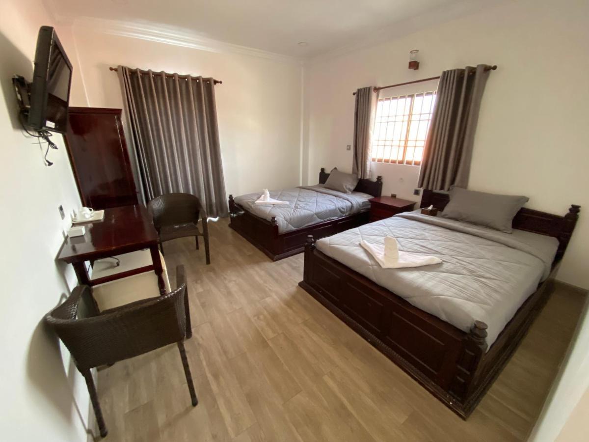 4 Rivers Hotel Пном Пен Екстериор снимка