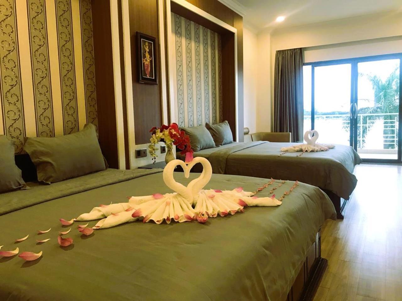 4 Rivers Hotel Пном Пен Екстериор снимка