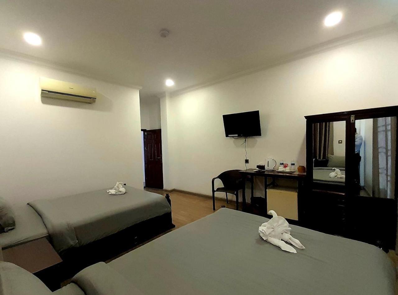 4 Rivers Hotel Пном Пен Екстериор снимка