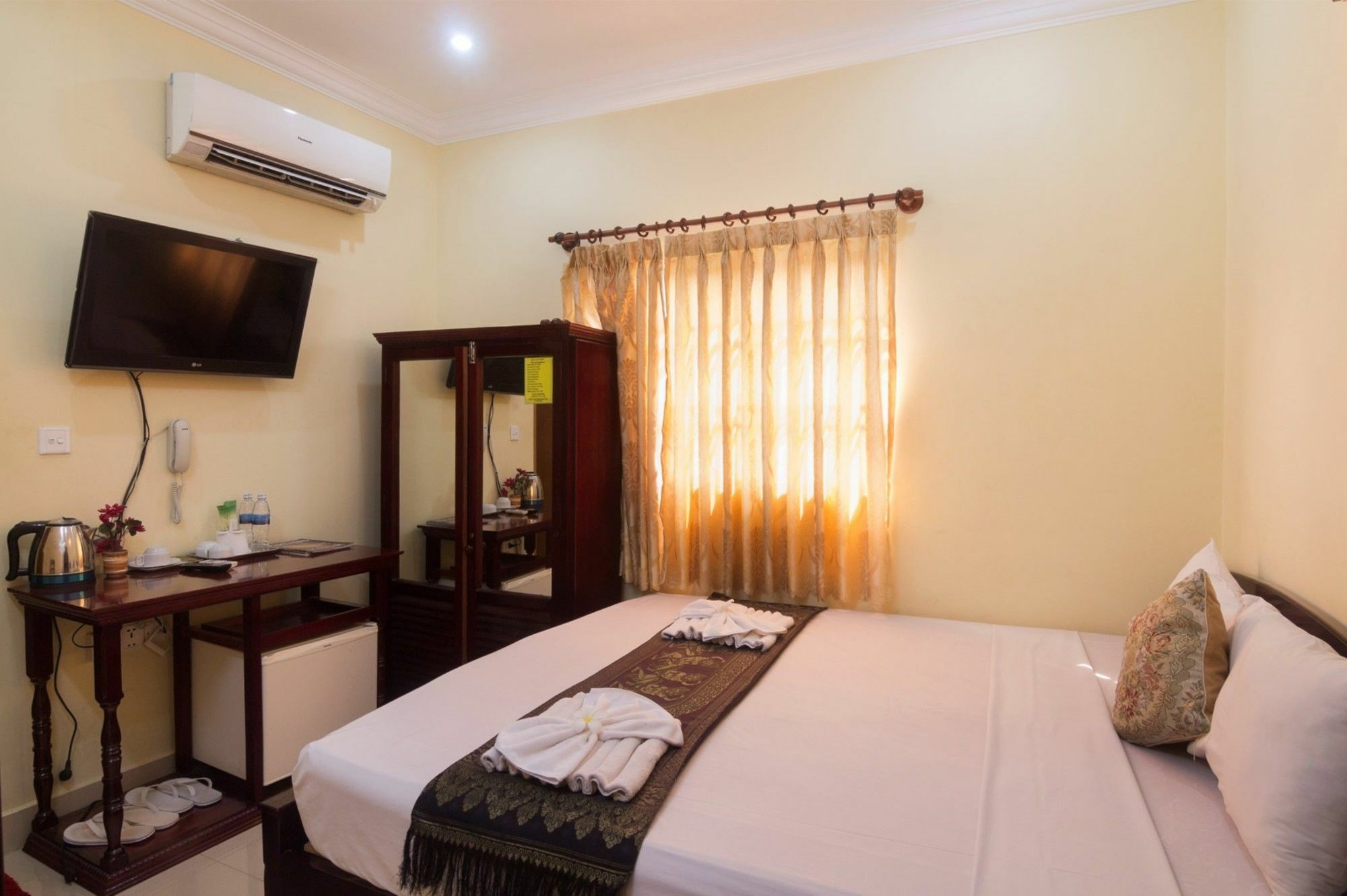 4 Rivers Hotel Пном Пен Екстериор снимка