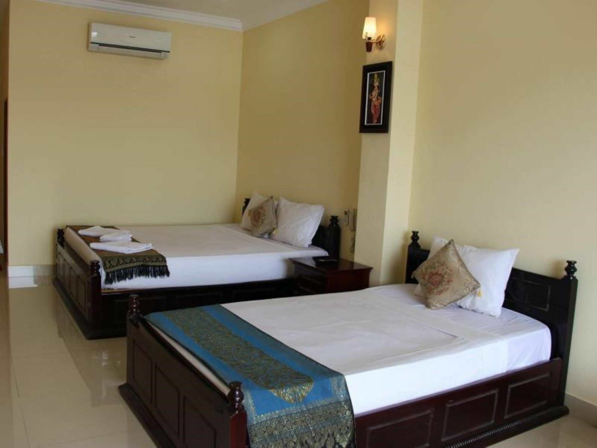 4 Rivers Hotel Пном Пен Екстериор снимка
