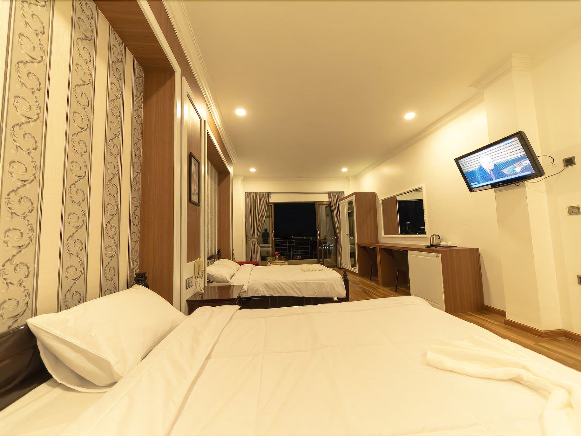 4 Rivers Hotel Пном Пен Екстериор снимка
